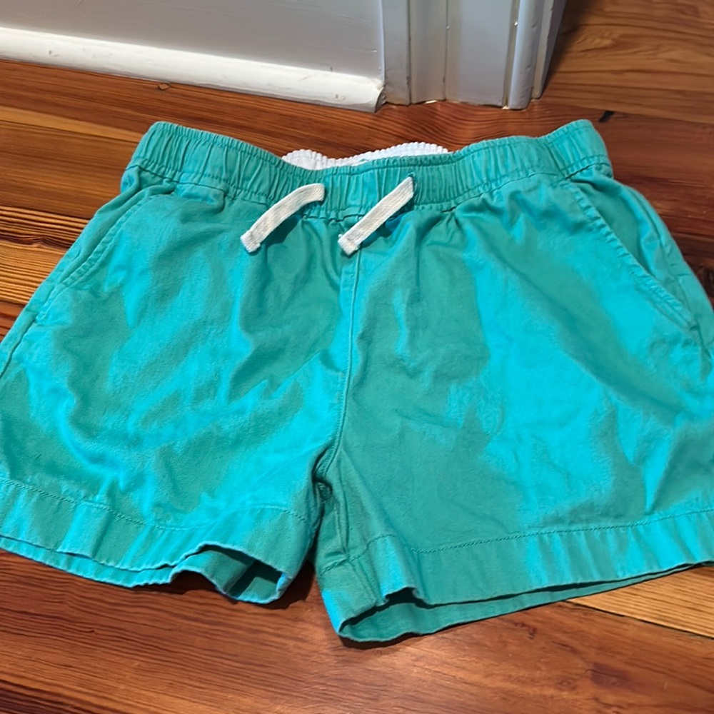 So cute crewcut brand shorts color green girls size 14